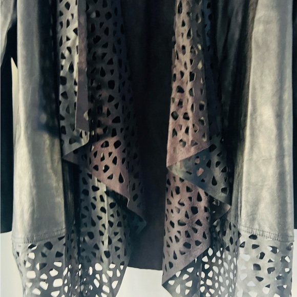 Stylish Faux Leather Jacket - Picture 4 of 5